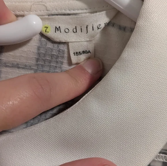 7. Modifier White and Black Checkered Dress Size Small (S) - Picture 5 of 8